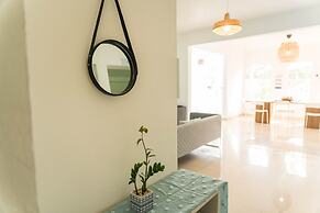 Aura House Isla Verde