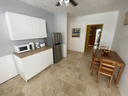 Aura House Isla Verde