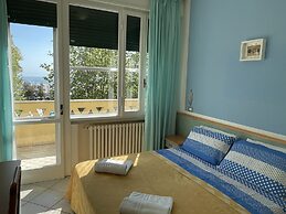 Gadames Hotel - Lunch on the Beach