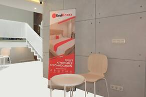 Urbanview Hotel Odori Pondok Indah