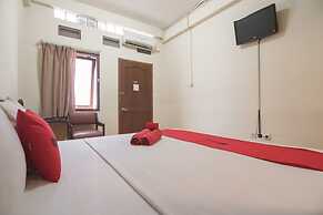 RedDoorz @ Buah Batu 3