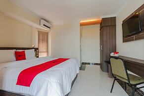 RedDoorz Plus @ Boulevard Panakkukang