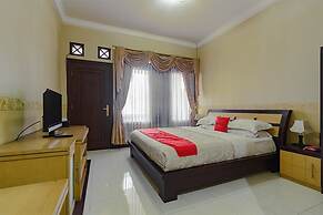 RedDoorz Syariah @ Cipanas