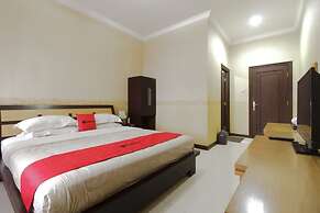RedDoorz Syariah @ Cipanas