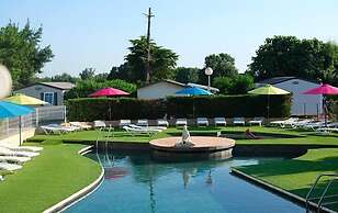 Camping Les Jardins D'Elsa