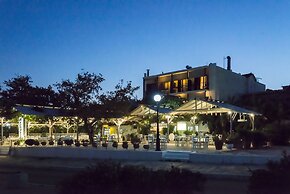 Akroyali Hotel & Villas