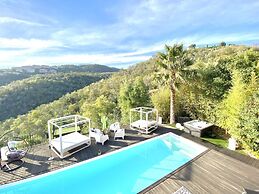 Villa Colina