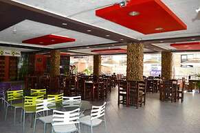 Hotel & Restaurante La Roca