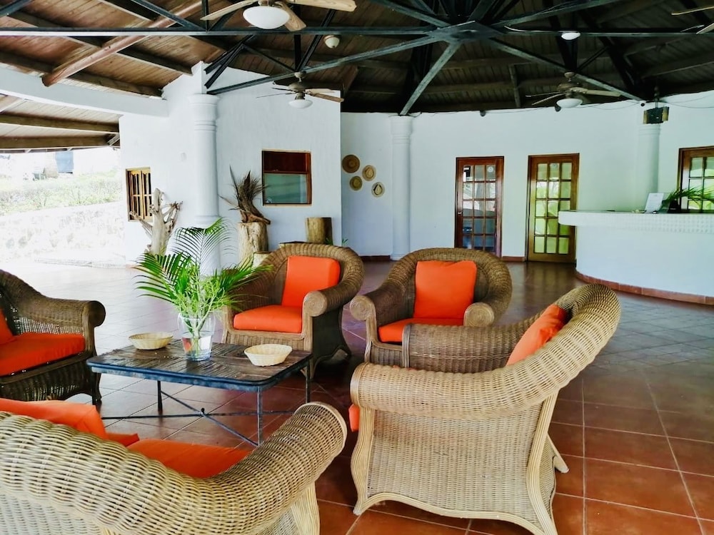 Hotel La Isla
