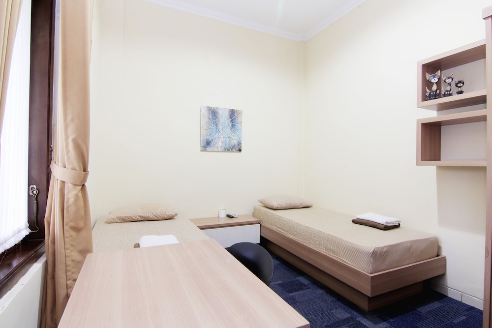 Embe Joglo Homestay