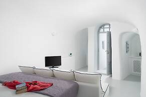 Oia Spirit Studios by Mary D Nomikou