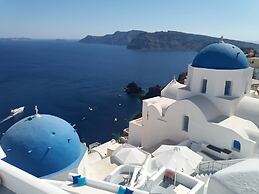 Oia Spirit Studios by Mary D Nomikou