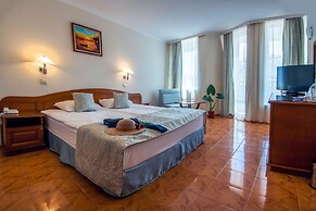 Villa List Hotel
