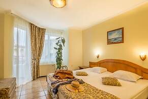 Villa List Hotel