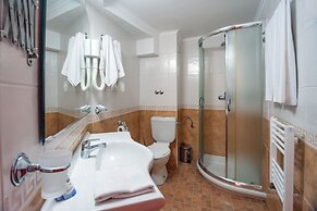 Villa List Hotel
