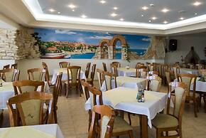 Villa List Hotel