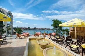 Villa List Hotel