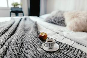 Wake Up Wellness Hostel by goodnite cz