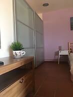 Traditional Studio near Airport