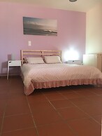 Traditional Studio near Airport