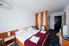 HOTEL OPAL Cap Aurora