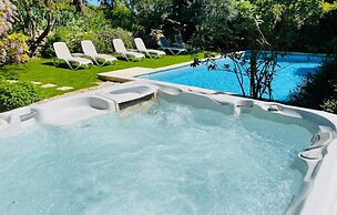 Le Clos Pastel