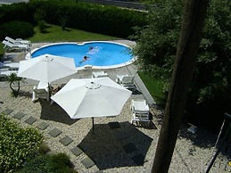 Sunny Estate