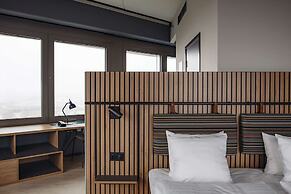 Comfort Hotel Arlanda Airport Terminal