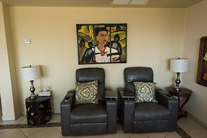 Las Olas A104 3 BR by Casago