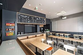 Grids Tokyo Ueno Hotel & Hostel