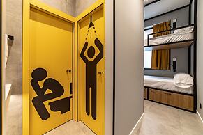 Petit Hostel La Latina - Adults Only