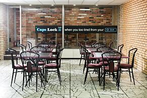 Hostel CapsLock