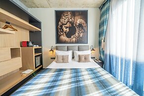 Sandora Boutique Hotel
