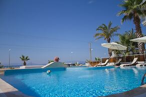 Amphora Hotel