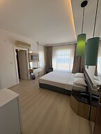 Amphora Hotel