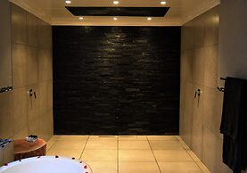 Grey Goose Game Lodge