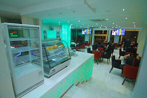 Hotel Kenzo