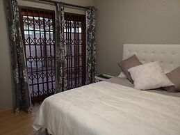 TwinnPalms Accommodation