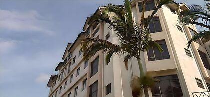 Plus 254 Hotel