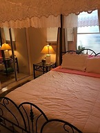Hillcrest Guest House USVI