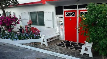 Hillcrest Guest House USVI