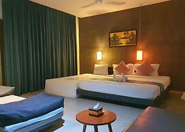 Mittali Hotel