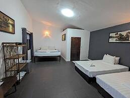Mittali Hotel