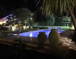 Hermosa Casa de Adobe