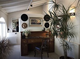 Hermosa Casa de Adobe