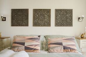 Loica Suites