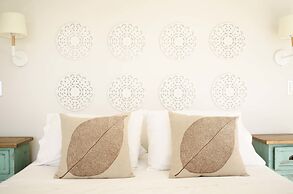 Loica Suites
