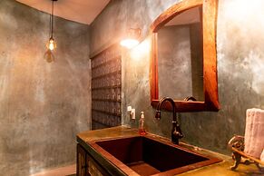 Miraflores 2 BR by Casago