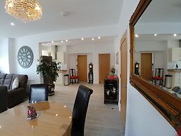 Meadow View Apartments