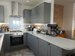 Meadow View Apartments